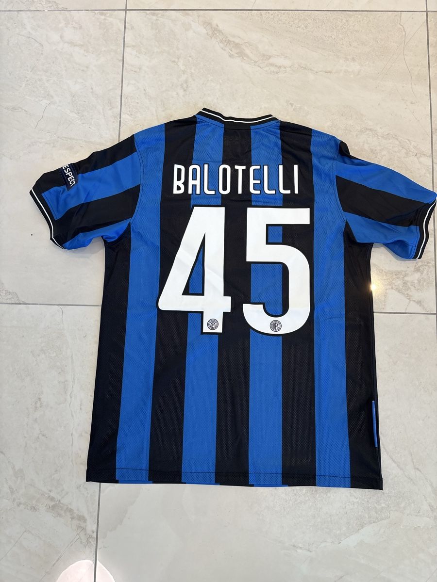 Nike Maillots de corps & Pantalons: Inter Mailand 2010 Trikot #45 Balotelli – Neuf (Voir description) à Bronschhofen par  4