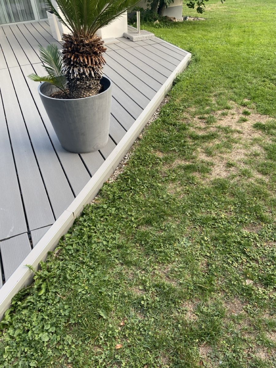 Rivestimenti per pavimenti: Terrassendielen WPC grau gebraucht – Usato da Langnau am Albis venduto da Meierisli 3