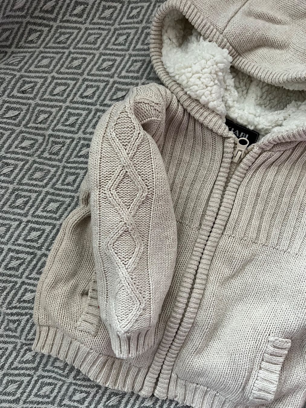 Giacche & Cappotti: KIABI DICKE FELL/STRICKJACKE GR 80 – Usato da Basel venduto da theo-g77 4