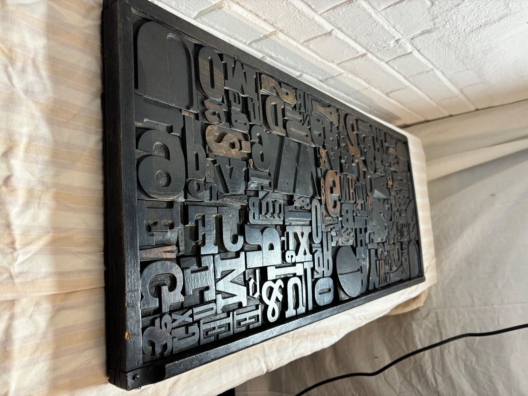 Foto & Immagini: Buchstabenbild im Stil Fleury Pop Art Holz – Usato da Hinwil venduto da DaniBachman 2