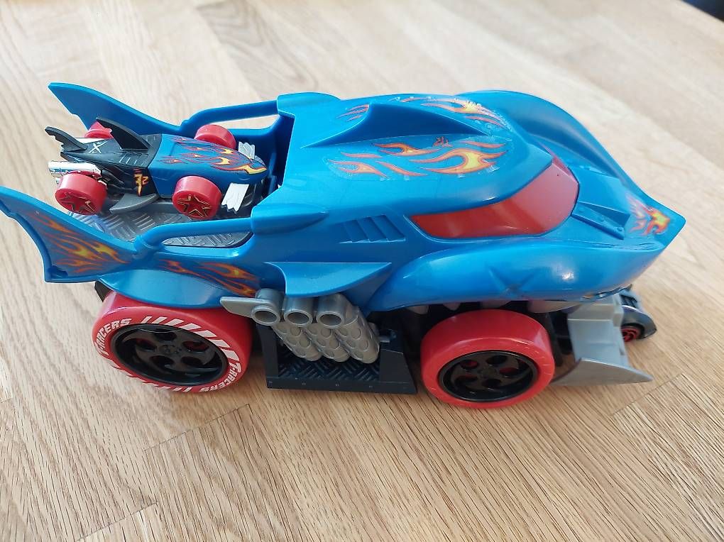 Giocattoli: Voiture de course – Usato da Chavannes-de-Bogis venduto da mag_hc8z