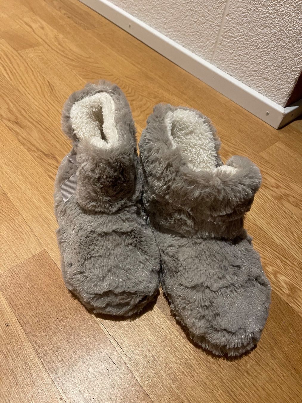Scarpe da donna: Hausschuhe – Nuovo (secondo la descrizione) da Staufen venduto da GiuliettaD 3