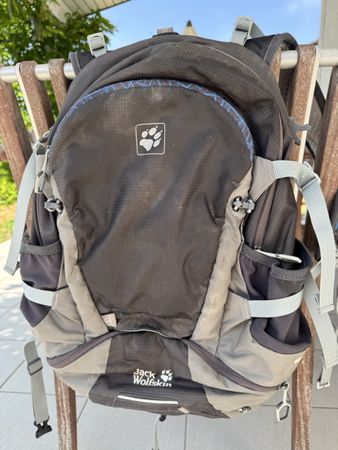 Jack Wolfskin Rucksack schwarz/grau gut erhalten