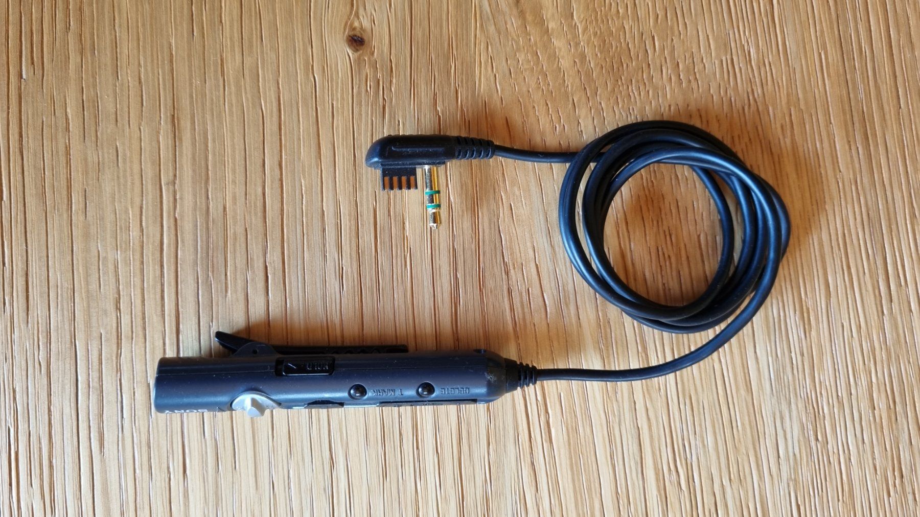 Sony Télécommandes: Télécommande Sony RM-MZ4R / Remote / Fernbedienung MD CD K7 – D'occasion à Couvet par Mima0077 3