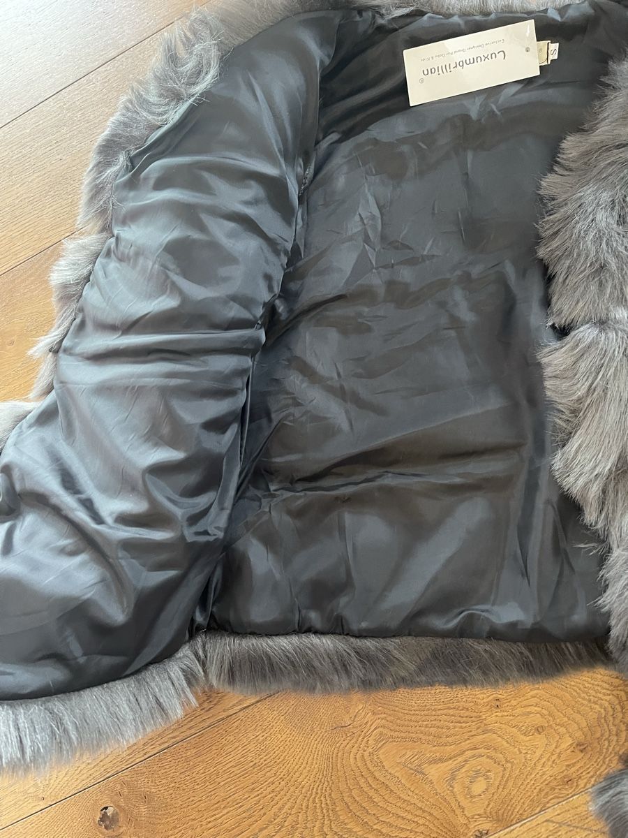 Gilets & Westen: Neues Gilet in Grau Gr S – Neu (gemäss Beschreibung) aus Bassersdorf von Sandy456 2