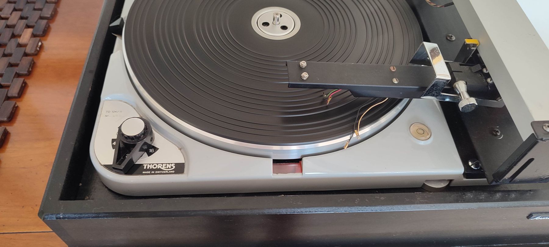 Thorens Giradischi: THORENS TD 124 MIT RABCO SL-8E – Usato da KAPPEL AM ALBIS venduto da ANDBACH 2