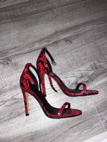Highheels rot schlangenmuster