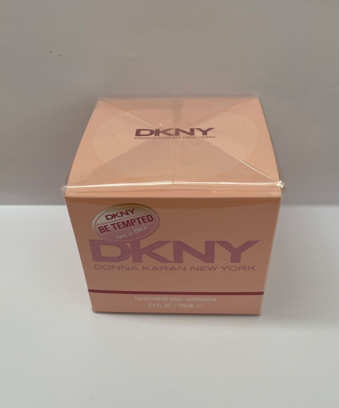 DKNY Profumi & Eau de Toilette: DKNY Eau de Parfum 100 ml NEU! – Nuovo (secondo la descrizione) da Rüfenacht BE venduto da Milena_1 6