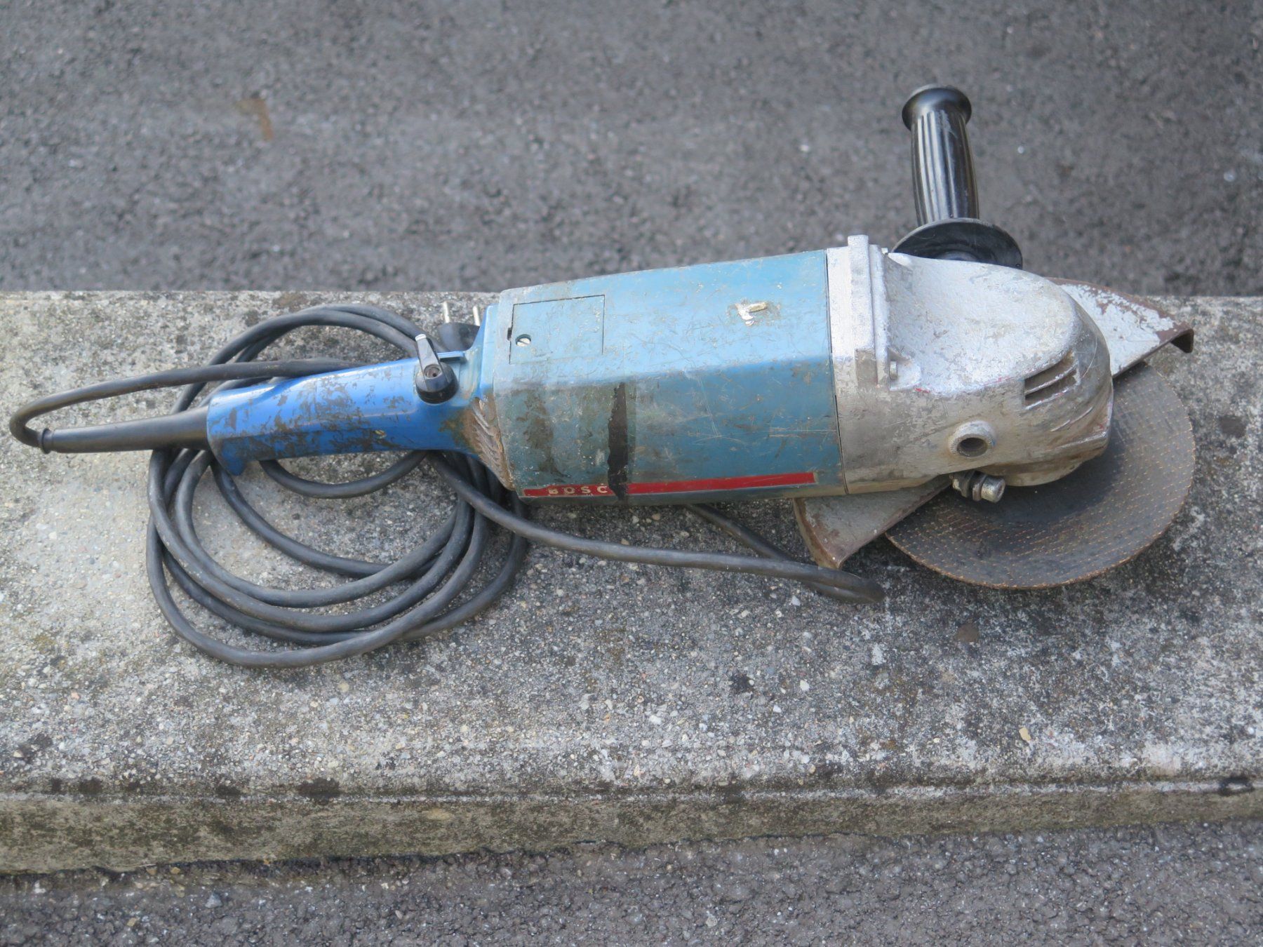 Bosch Tous les outils: Grosser Bosch Winkelschleifer Flex,  Noch Qualität   220Volt – D'occasion à Rümligen par StefanDerendinger