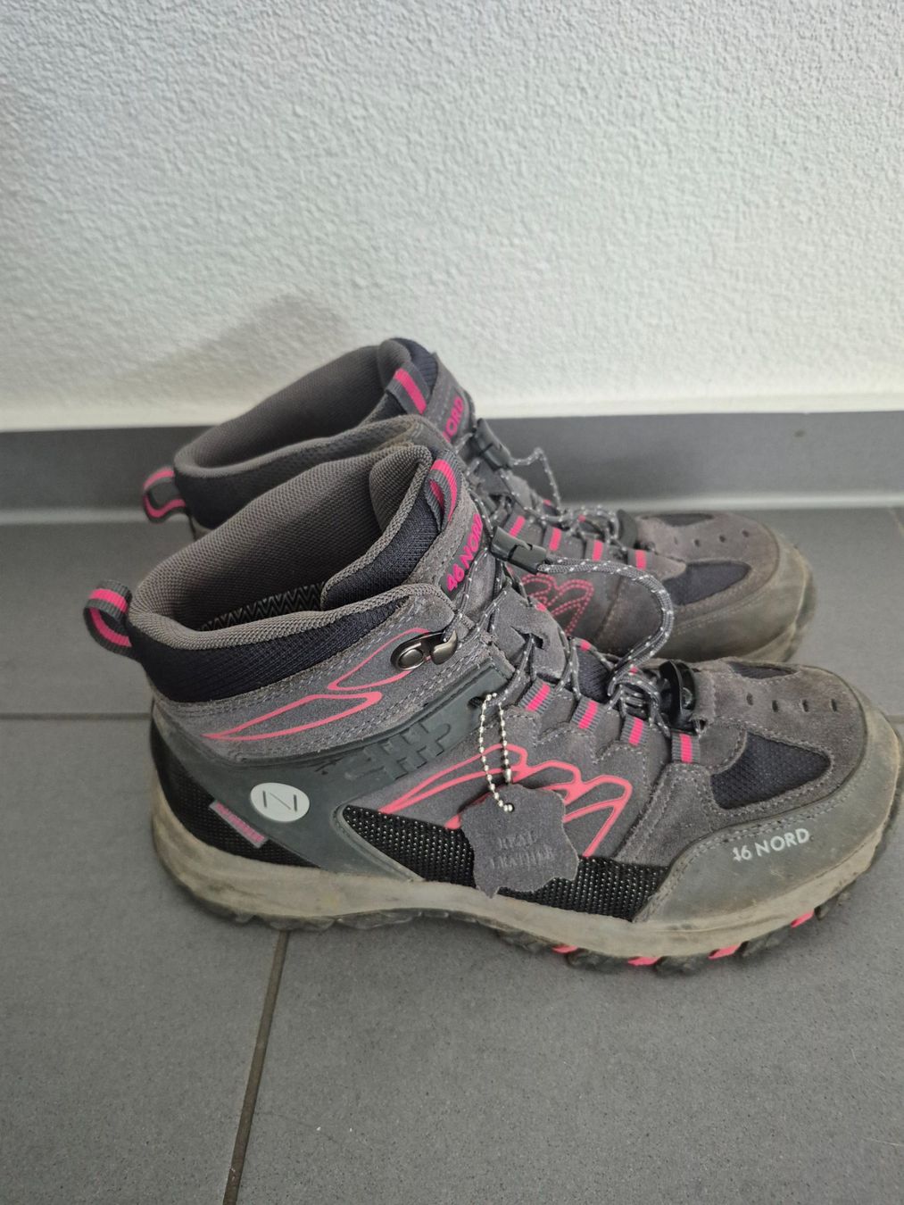 Scarpe per ragazze: Trekking/Wanderschuh – Usato da Wil SG venduto da ker_lny6 1