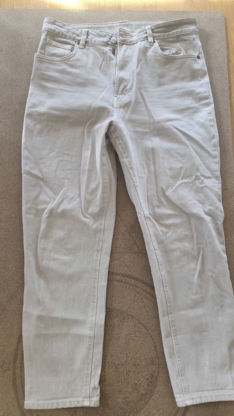 Jeans: Trendige Mom Jeans, hellbeige, Grösse 40, – Usato da Zürich venduto da mis_2kxn