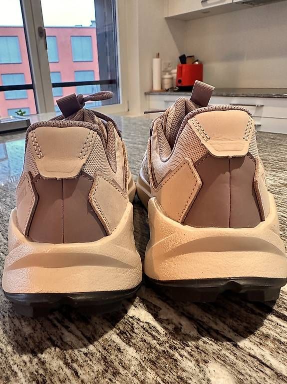 Adidas Damenschuhe: Adidas Terrex Trekkingschuhe Damen, Grösse 38 – Neu (gemäss Beschreibung) aus Wallisellen von Udj93 2