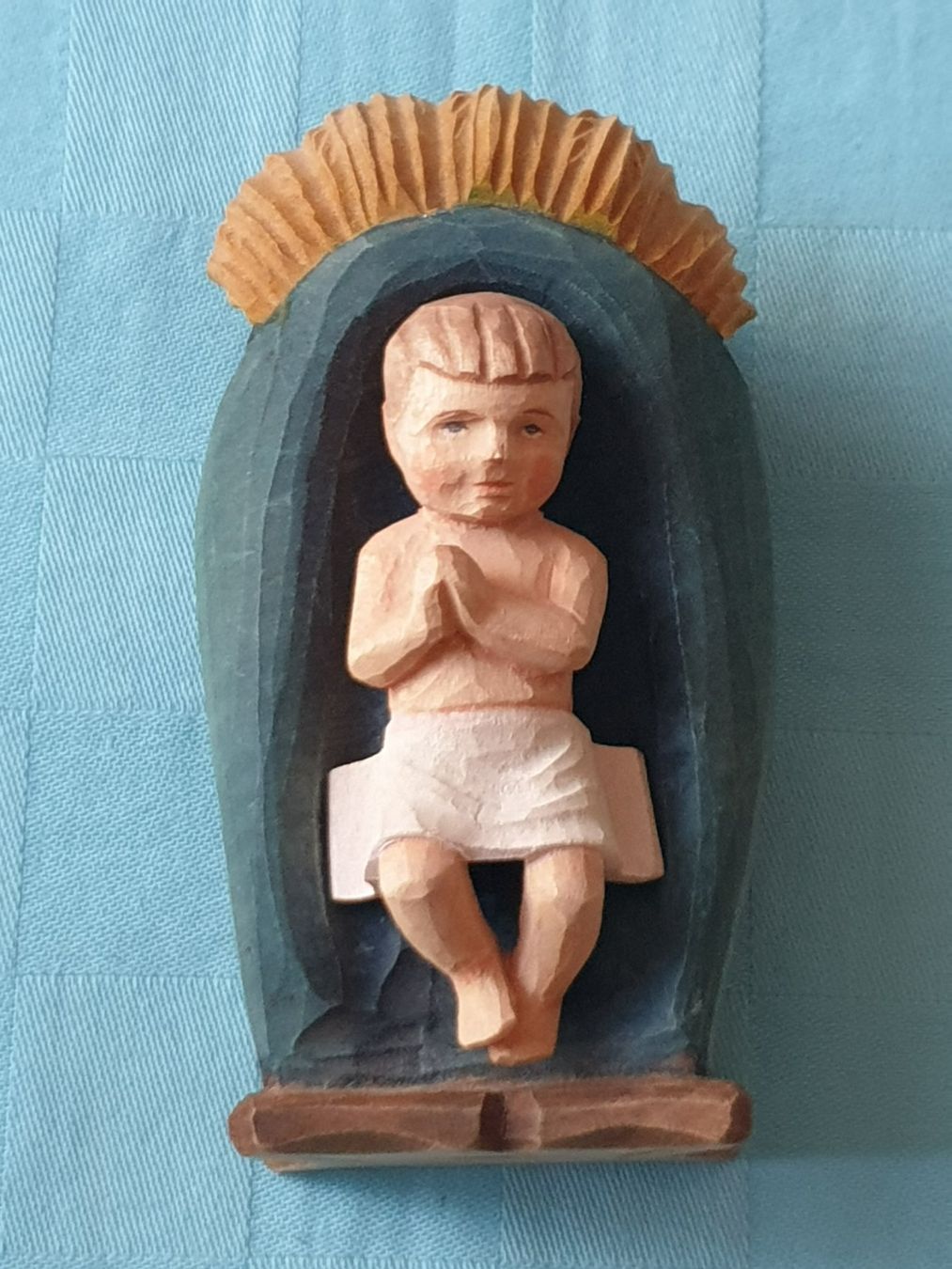 Statuette: Krippenfigur Krippe Holz geschnitzt – Usato da Mörschwil venduto da spirspi