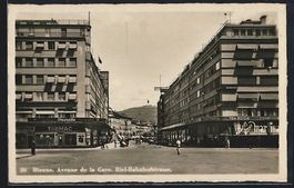 Biel, Bahnhofstrasse mit Astroia Tea Roo