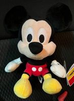 Coop Plüschtiere Mickey und Pflanze