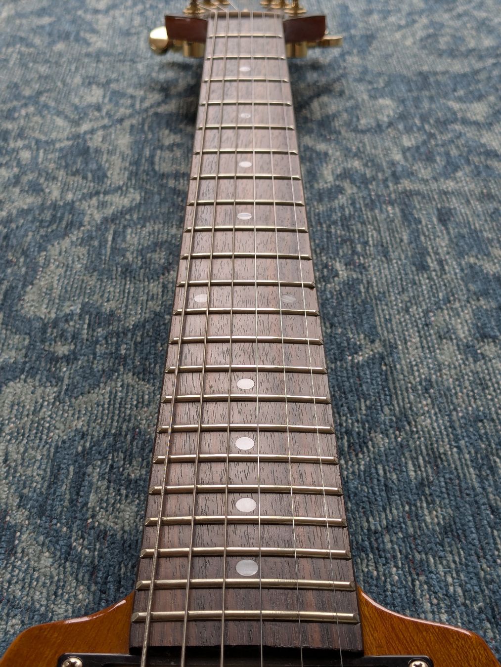 Epiphone Instruments de musique: EPIPHONE e-Gitarre Flying V Korina – D'occasion à Zürich par dan_c6pz 2