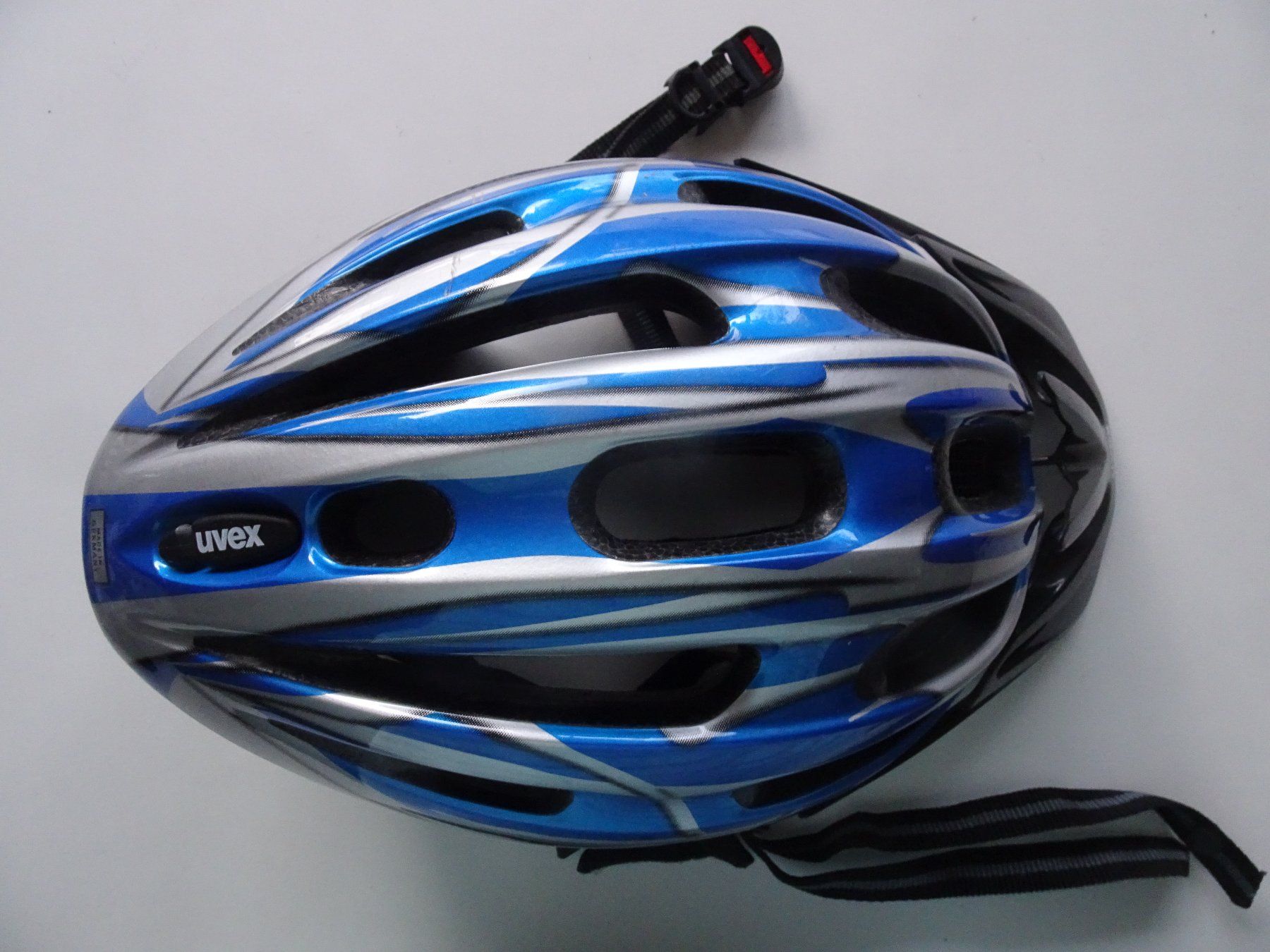 Uvex Caschi: Velo-Helm blau – Usato da männedorf venduto da purzelchen