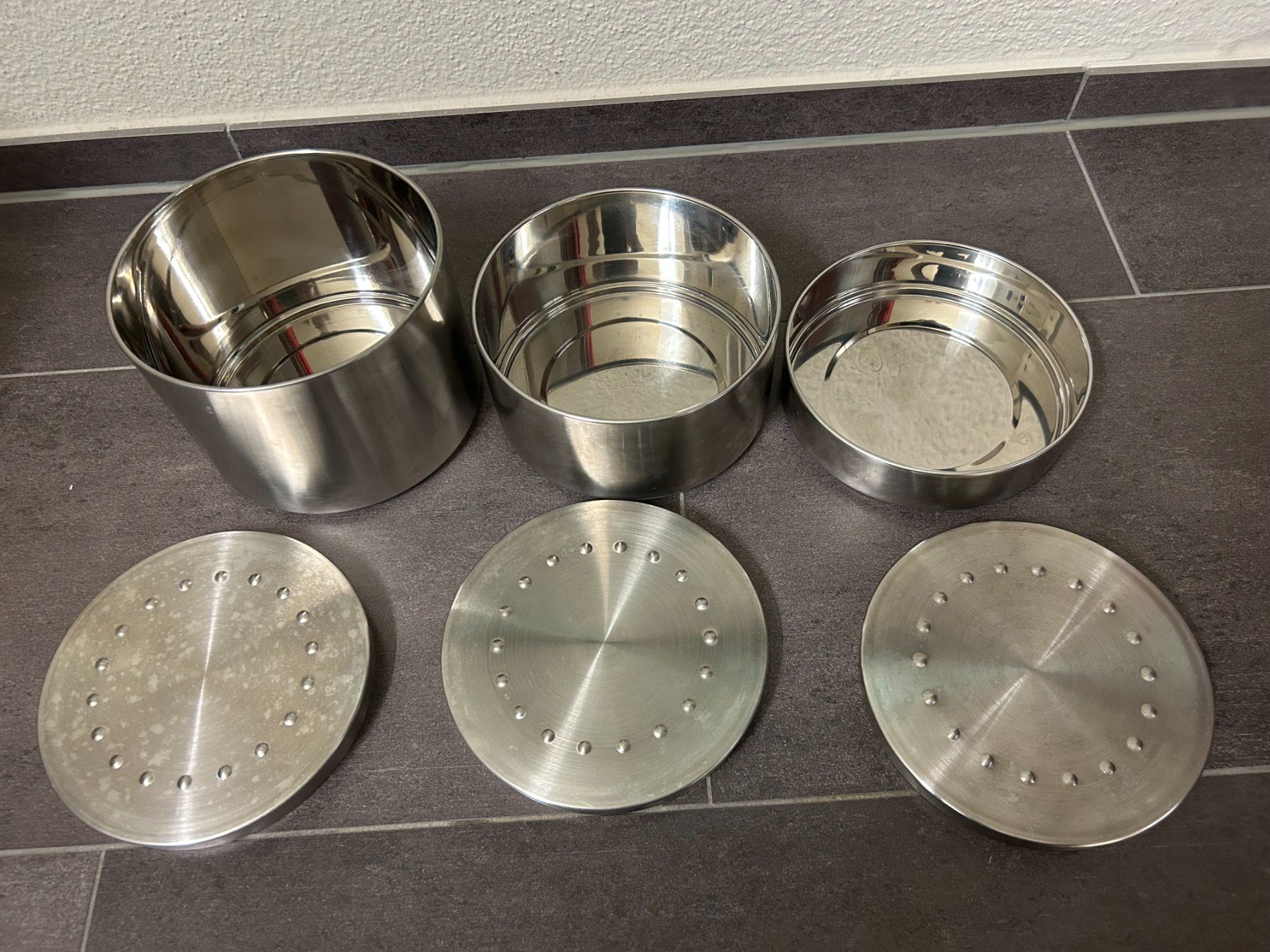 Contenitori & Simili: Metall-Dosen-Trilogie – Usato da Hagendorn venduto da Teora66 1
