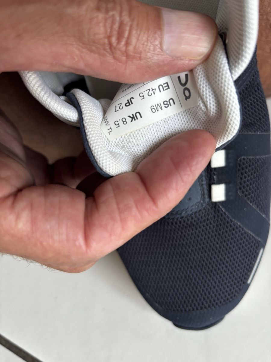 Herrenschuhe: On Cloud Laufschuhe, Herren, Gr. 42,5 – Gebraucht aus Sutz von ber_nwq9 3