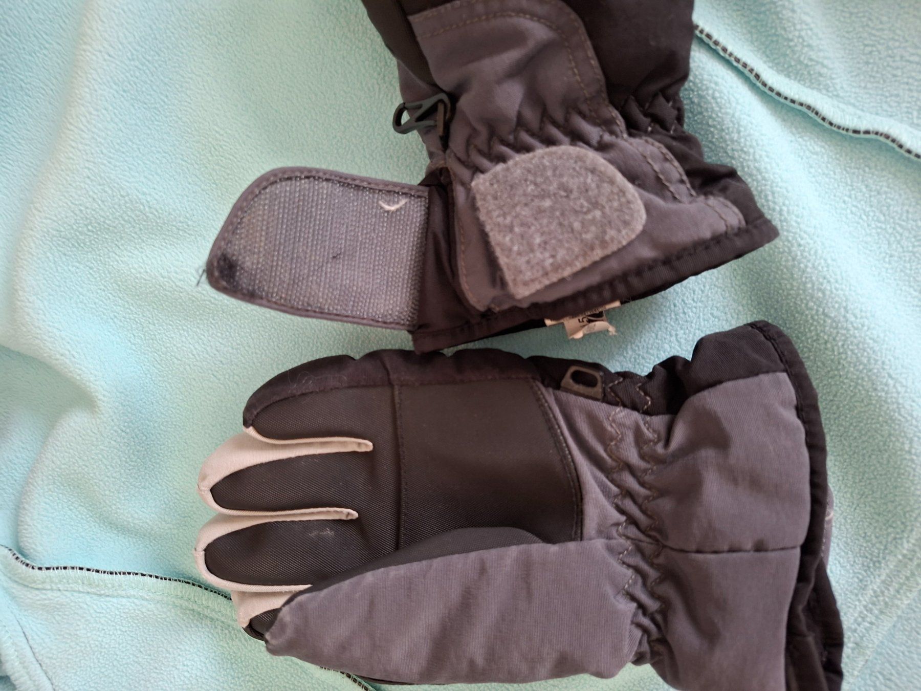 CMP Giacche: CMP Softshelljacke grau mit Kapuze guter Zustand – Usato da Ehrendingen venduto da CHMEX 5