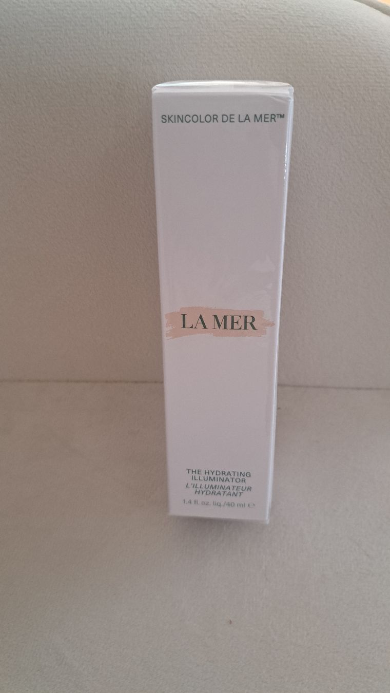 La Mer Cura del viso: LA MER The Hydrating Illuminator 40 ml neu – Nuovo e nell'imballaggio originale da Rechthalten venduto da Cnirvana