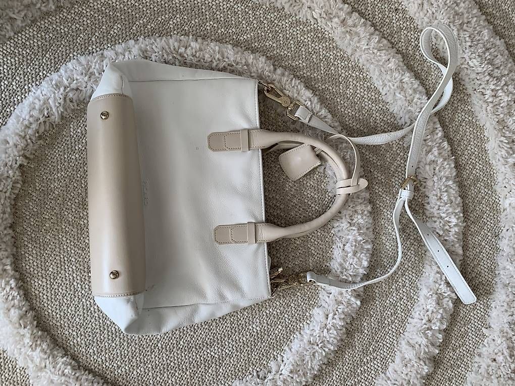 Taschen für Damen: Ledertaschen je Chf 15.- – Gebraucht aus Einsiedeln von ver_sb5p 2