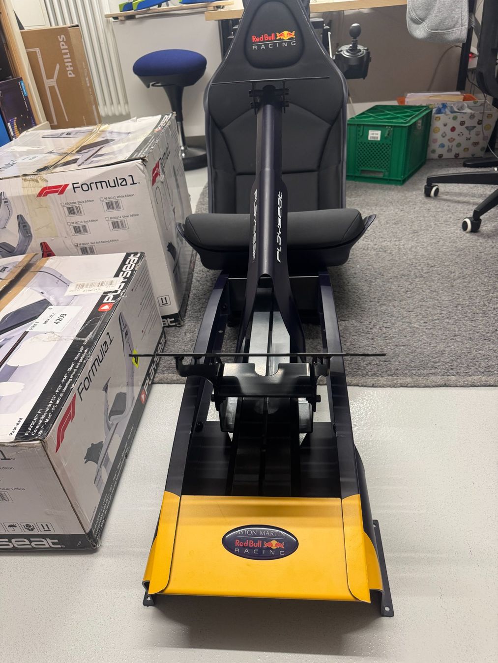 Playseat F1 Aston Martin Red Bull Racing Sim Racing Rig (Gebraucht) in ...