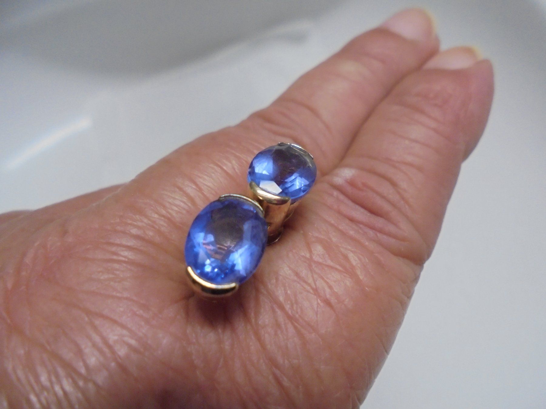 Ohrringe & -stecker: Echtschmuck: Silberohrstecker vergoldet mit Blauem Fluorit – Neu (gemäss Beschreibung) aus Zuchwil von maumauchi 2