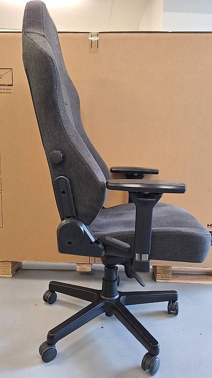 Noblechairs Sedie: Gamingstuhl noblechairs Hero TX – Usato da Gams venduto da Glanter 1