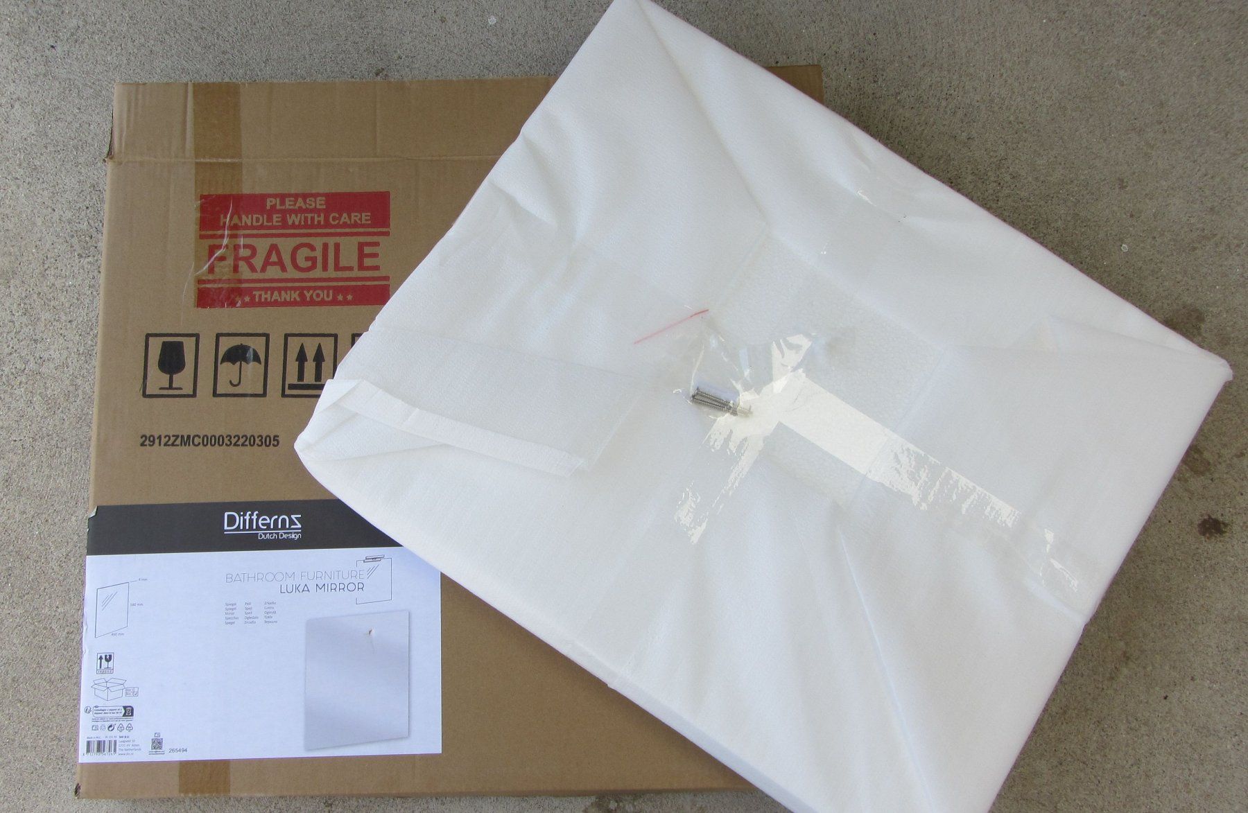 Spiegel: Badezimmerspiegel mit Beleuchtung – Neu und originalverpackt aus Münchwilen TG von Ehapa 1
