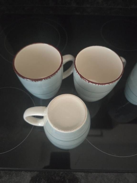 Tasses: 4x Tassen blau – D'occasion à Wängi par Bibo4. 1