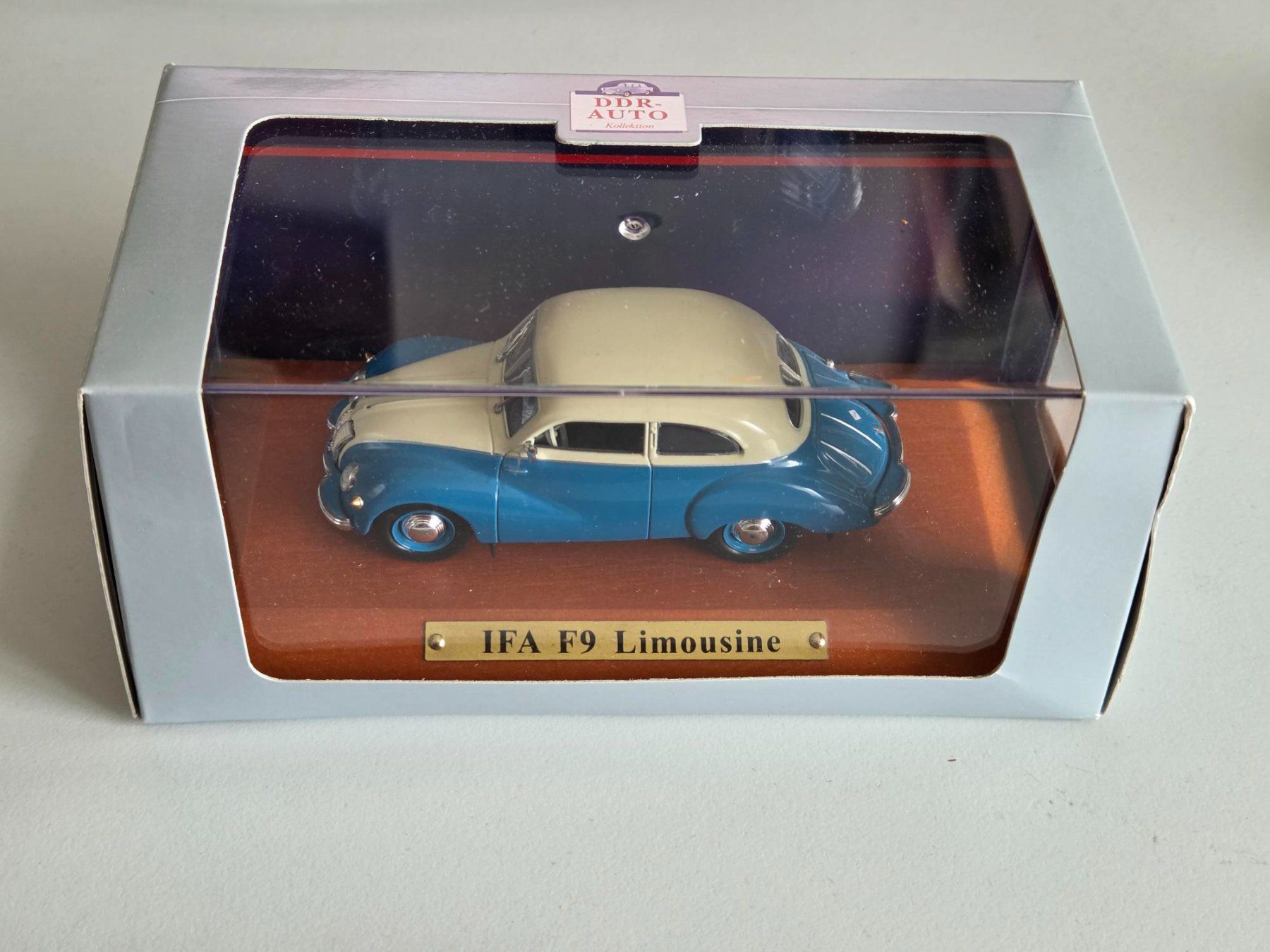Modellautos: Modellauto IFA F9 Limousine DDR Auto – Neu (gemäss Beschreibung) aus Luzern von Kartenansicht 2