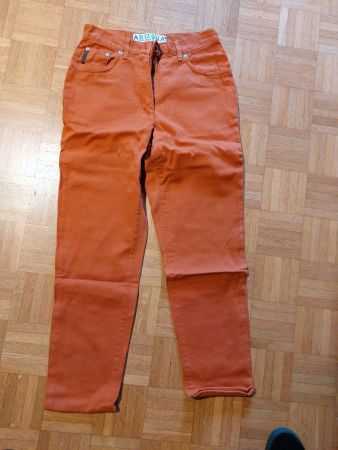 schöne Jeans / Hose, Grösse 19 cognac / kräftiges orange