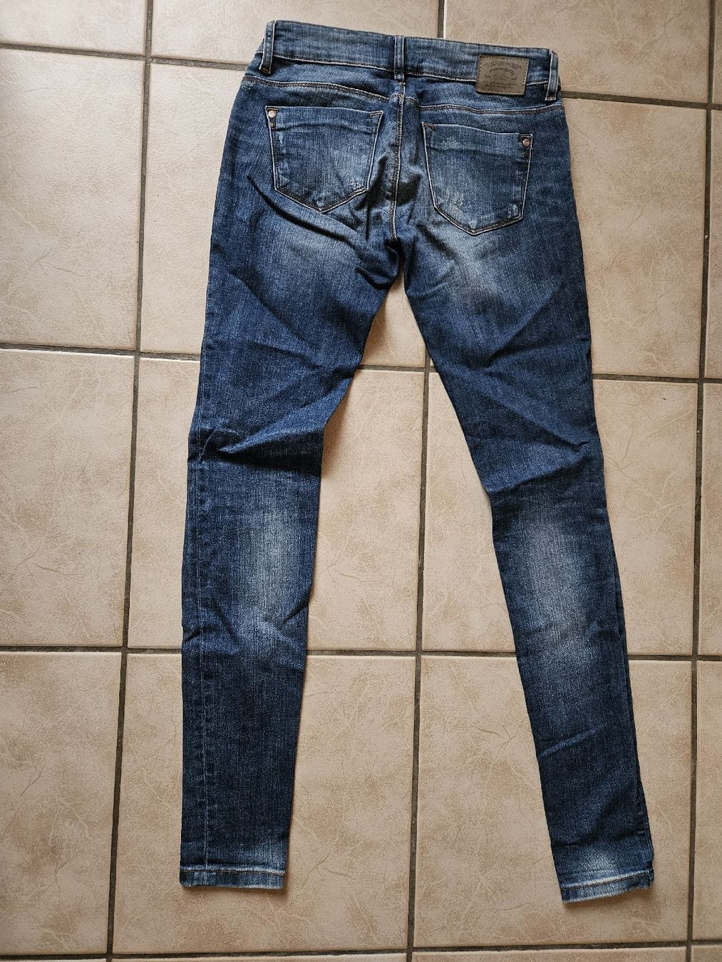 Only Jeans: Only Jeans – Usato da huttwil venduto da care.b 1