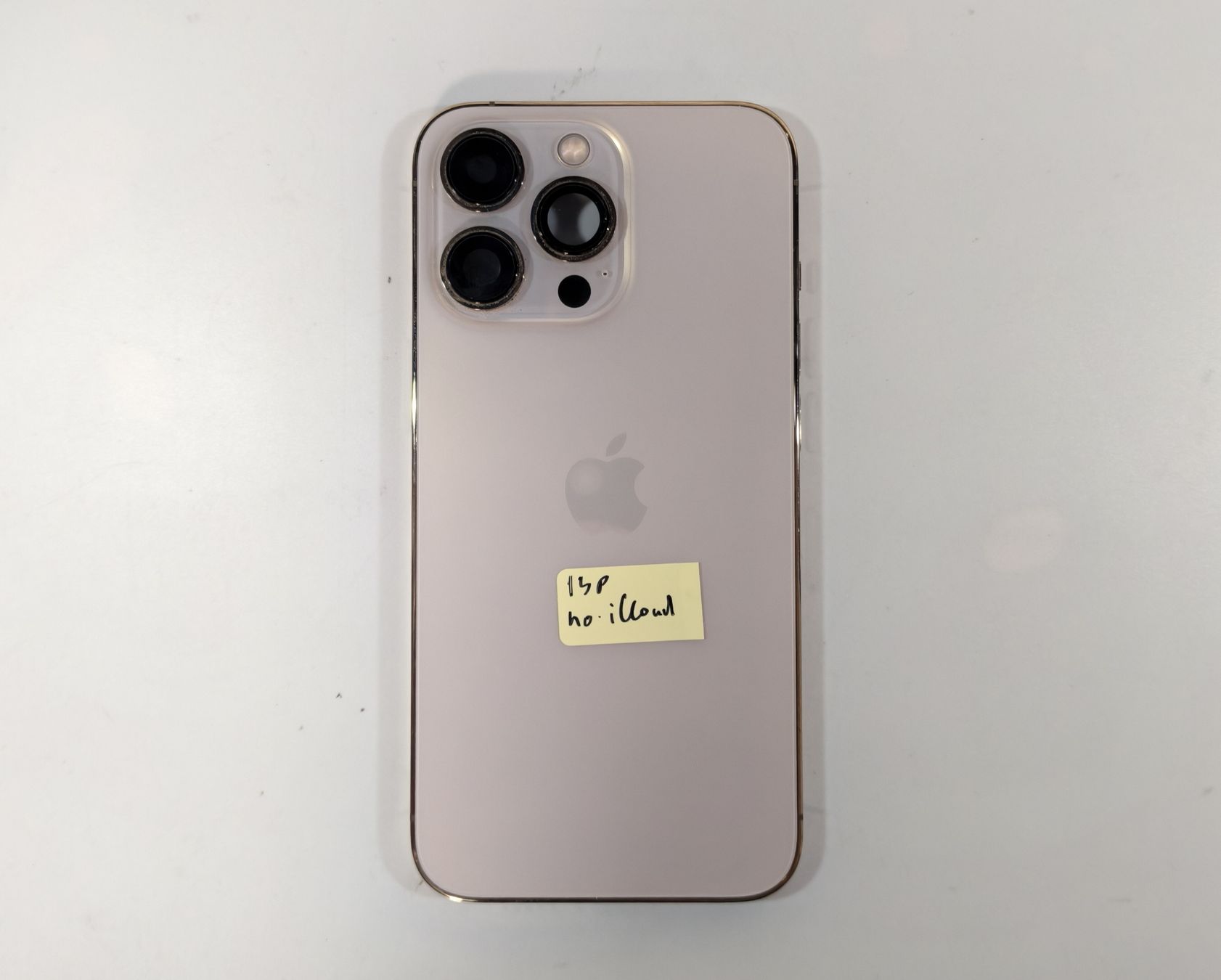 Apple Handys / Smartphones: IPhone 13 Pro – Defekt aus Ehrendingen von Rocky985