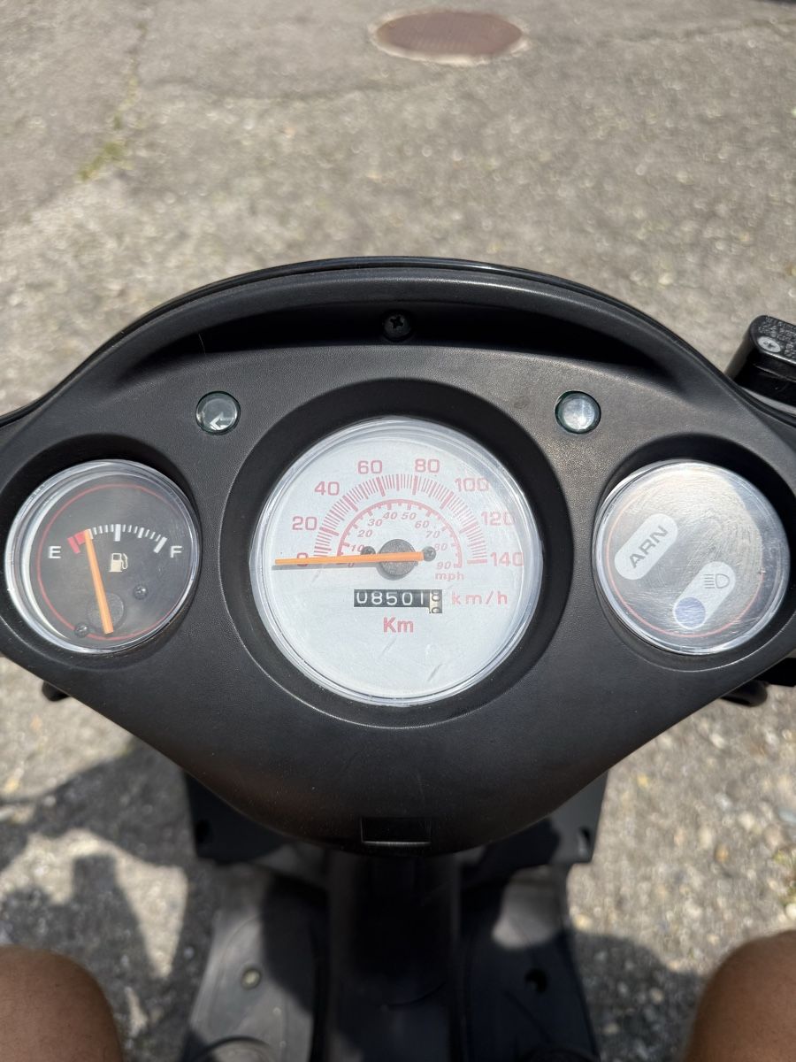 Keeway Scooters: Roller Keeway ARN 125 – D'occasion à Wangen ZH par Fr34k. 2