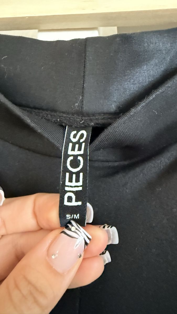 Leggings:  Leggings schwarz Grösse S/M – Nuovo (secondo la descrizione) da Thun venduto da tat_wg9t 1