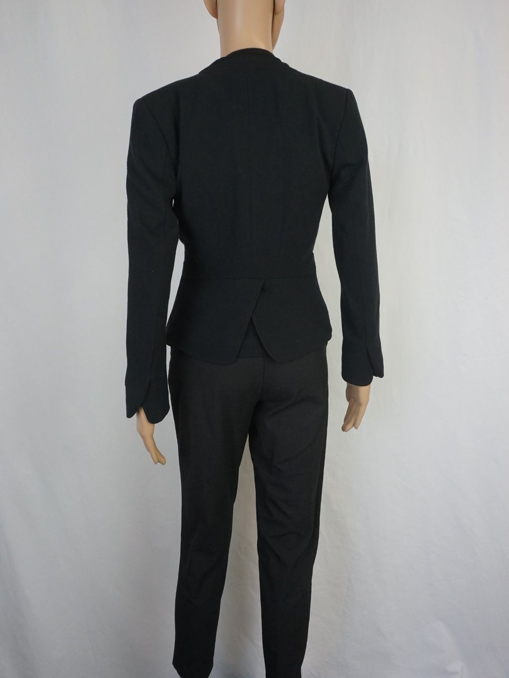 Only Lotti di vestiti: Blazer Set Schwarz – Usato da Pratteln venduto da Restwert_Pratteln 4