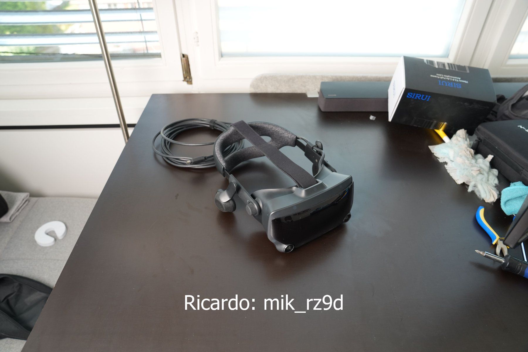 Valve Casque VR: Valve Index VR Komplettset mit Controller und Basisstationen – D'occasion à Gossau SG par mik_rz9d 3