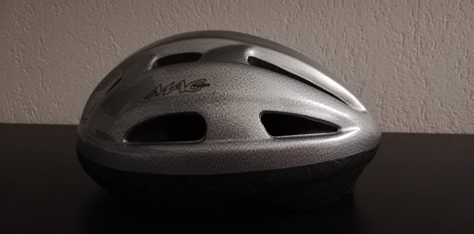 Caschi: Helm Helmet Casque Bike Roller Skate – Nuovo (secondo la descrizione) da Massagno venduto da Doaxx 7