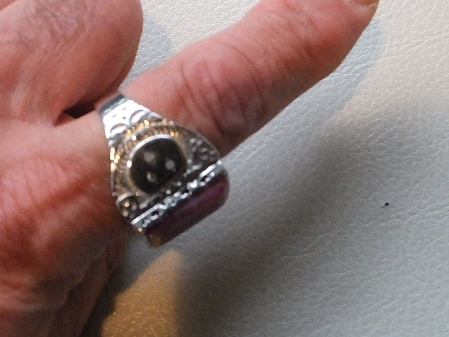 Anelli: Herrenring mit Echtem RUBIN Stein – Nuovo e nell'imballaggio originale da Unterentfelden venduto da l654321a 8