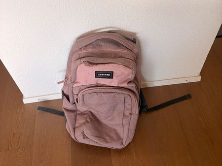 Dakine Rucksack rosa