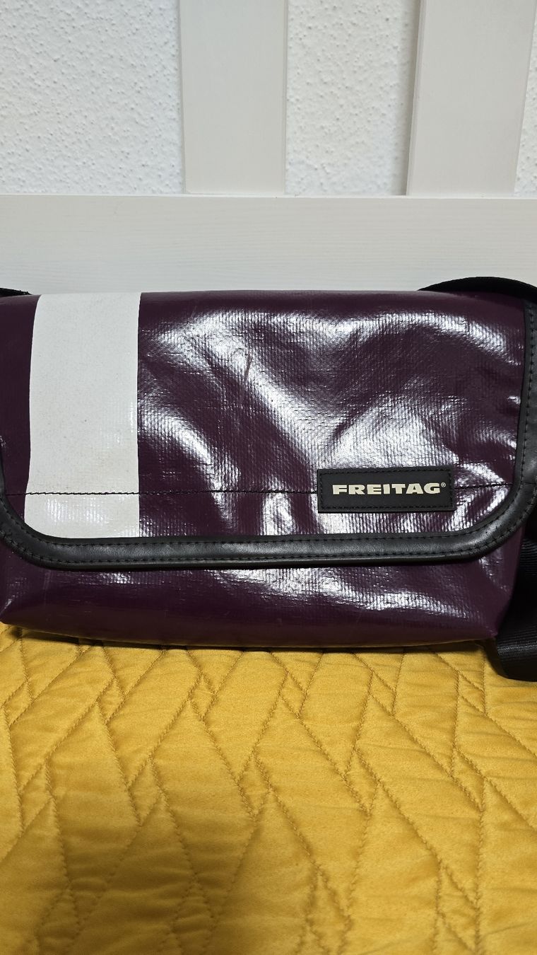 Freitag Borse da donna: Freitag F41 Hawaï Five-0  – Usato da Brügg BE venduto da ame_gjp8 1