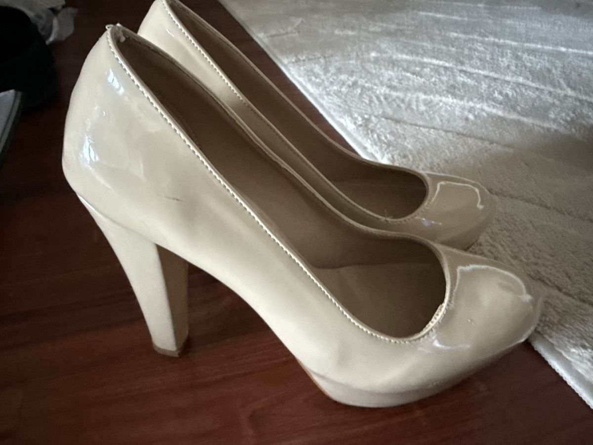 Scarpe da donna: Pumps 37 – Usato da Luzern venduto da chevy7779
