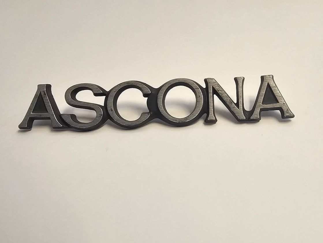Insegne: Opel Ascona A Emblem Schild – Usato da Reinach AG venduto da 911356