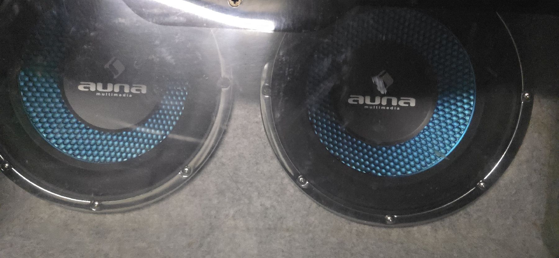 Lautsprecher: Subwoofer mit LED – Gebraucht aus Dübendorf von emiremco 1