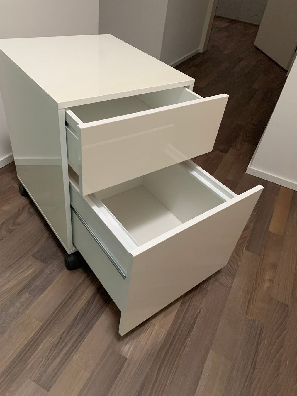 Banconi: Designer Korpus / Rollboy - Ablageschrank 2 Schubladen – Usato da Lüchingen venduto da LIDB 1