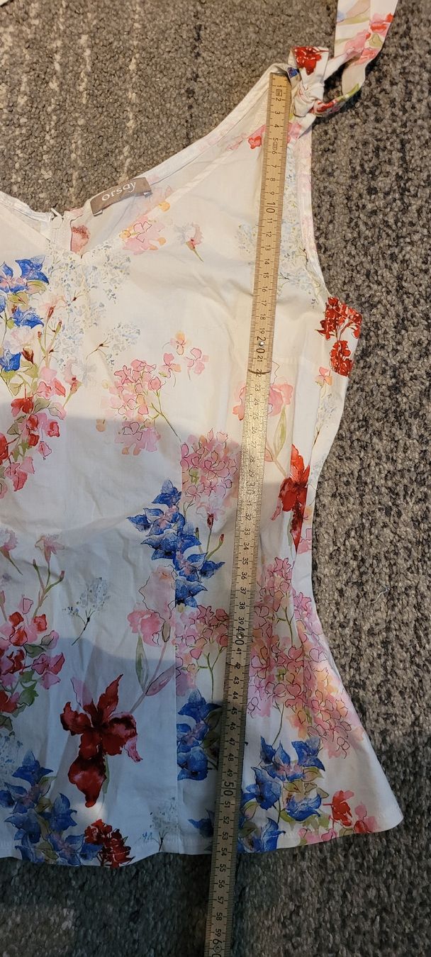 Orsay Tops: Haut fleurie Orsay – D'occasion à Farvagny-le-Grand par Nayanis 3