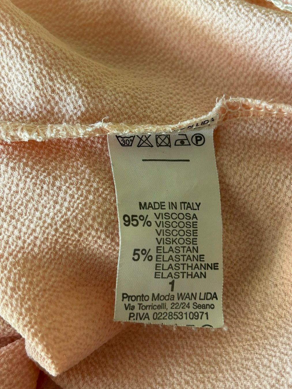 Camicette: Camicetta rosa pallido tg.XL misto viscosa – Usato da Melano venduto da H-Sara 2