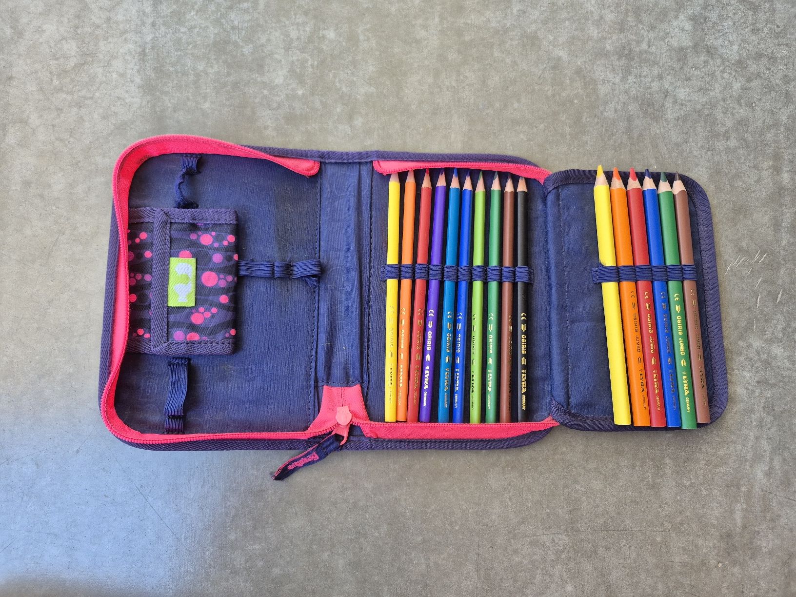 Ergobag Kindertaschen: Ergobag pack Schulrucksack-Set 5-teilig – Gebraucht aus Jona von Mimimi87 7